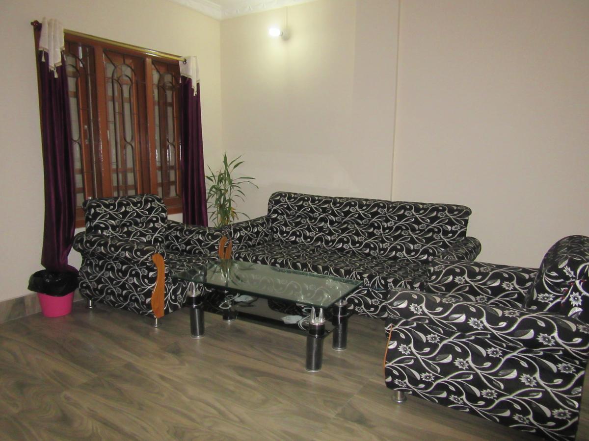 Hotel Druk Bhalukpung 외부 사진