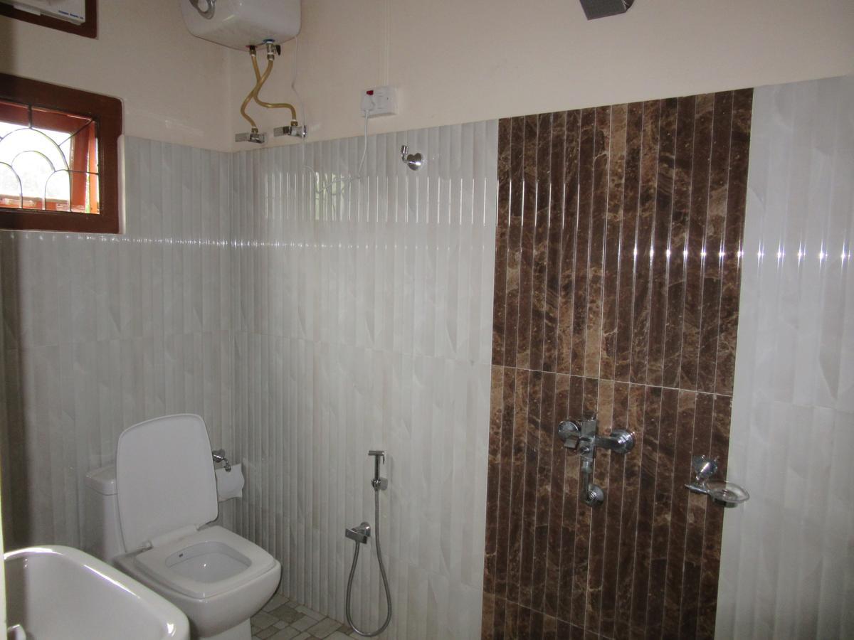 Hotel Druk Bhalukpung 외부 사진
